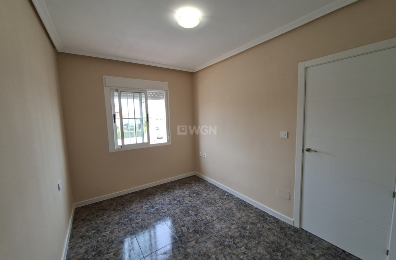 Odsprzedaż - Mieszkanie w bloku - Orihuela Costa - Costa Blanca