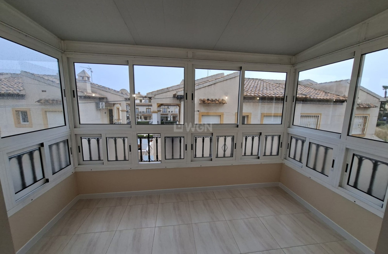 Odsprzedaż - Mieszkanie w bloku - Orihuela Costa - Costa Blanca