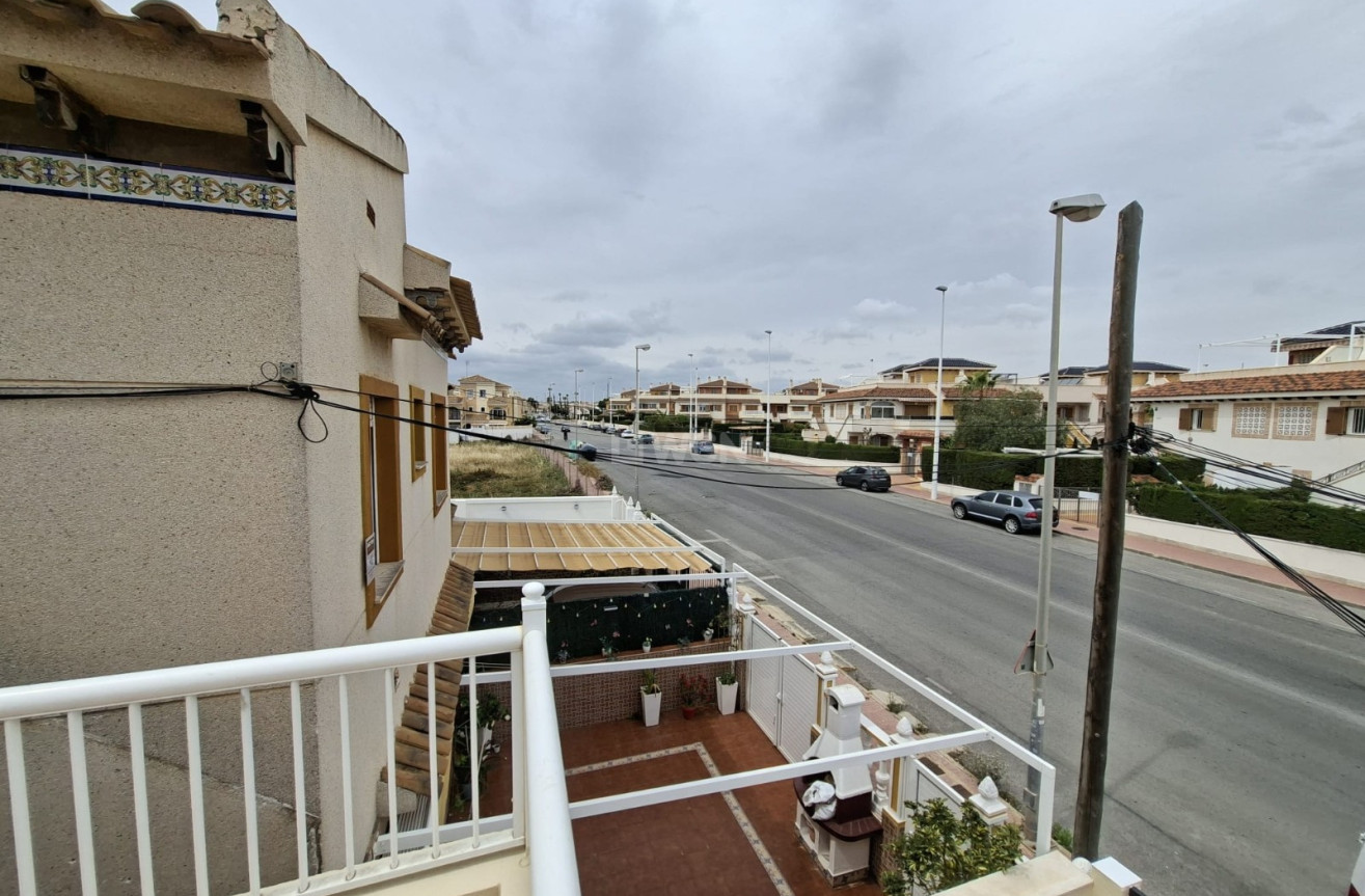 Odsprzedaż - Mieszkanie w bloku - Orihuela Costa - Costa Blanca