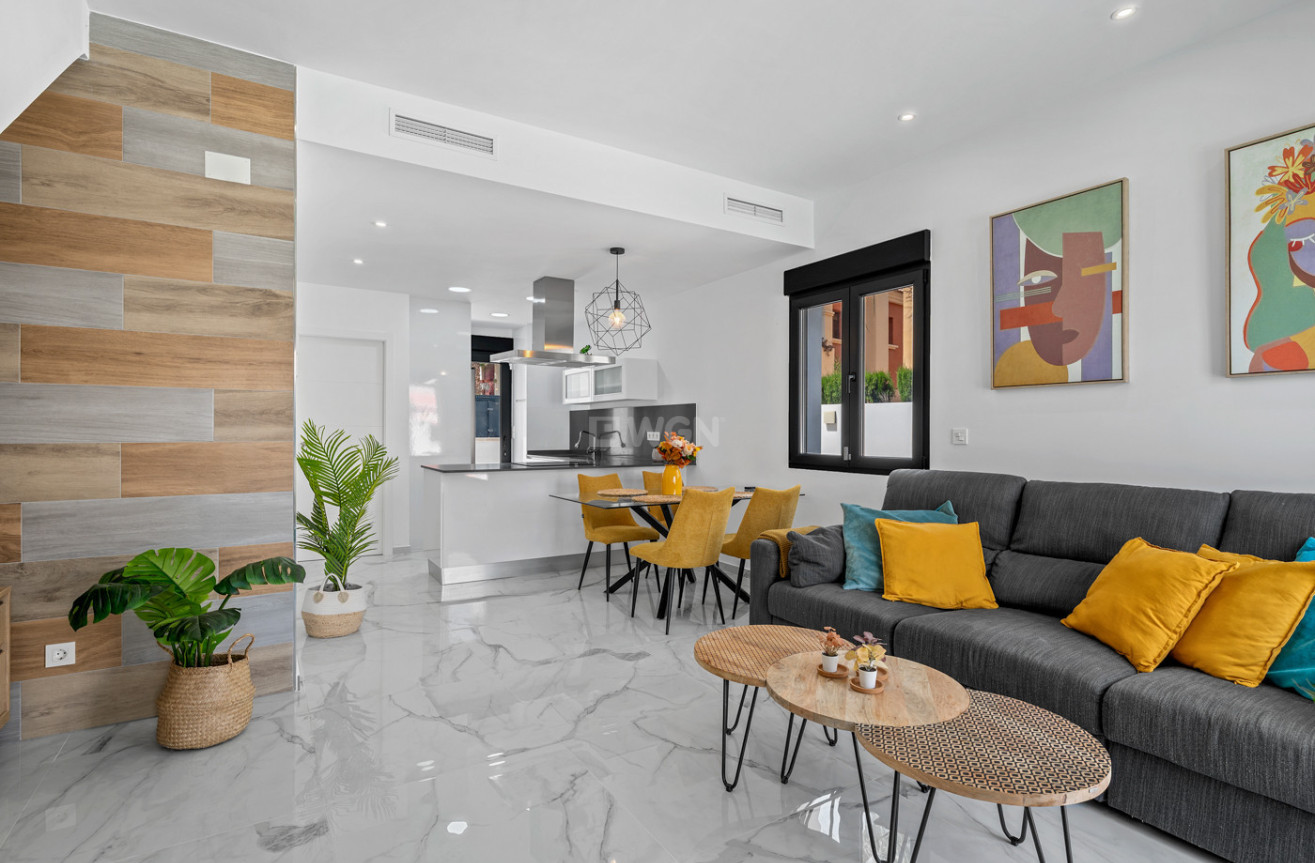 Odsprzedaż - Villa - Torrevieja - Costa Blanca