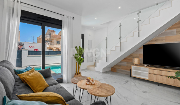 Odsprzedaż - Villa - Torrevieja - Costa Blanca