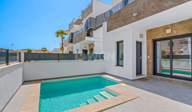 Odsprzedaż - Villa - Torrevieja - Costa Blanca
