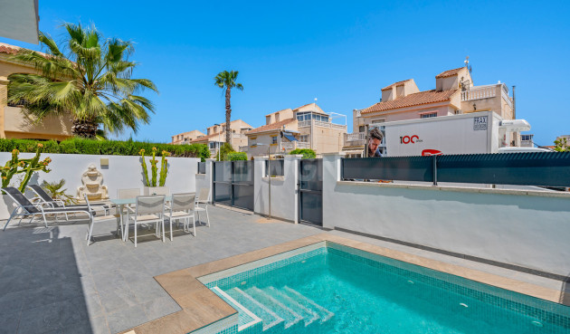 Odsprzedaż - Villa - Torrevieja - Costa Blanca