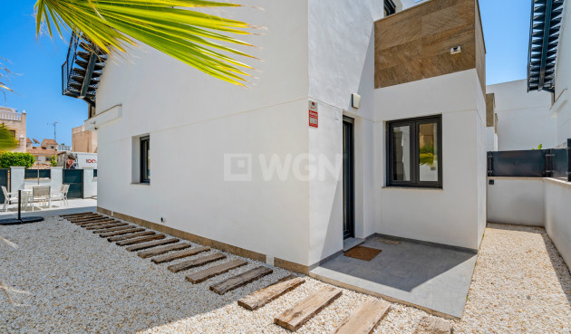 Odsprzedaż - Villa - Torrevieja - Costa Blanca