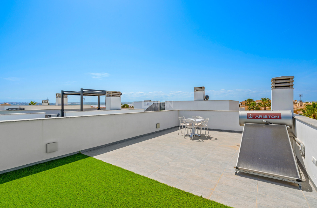 Odsprzedaż - Villa - Torrevieja - Costa Blanca