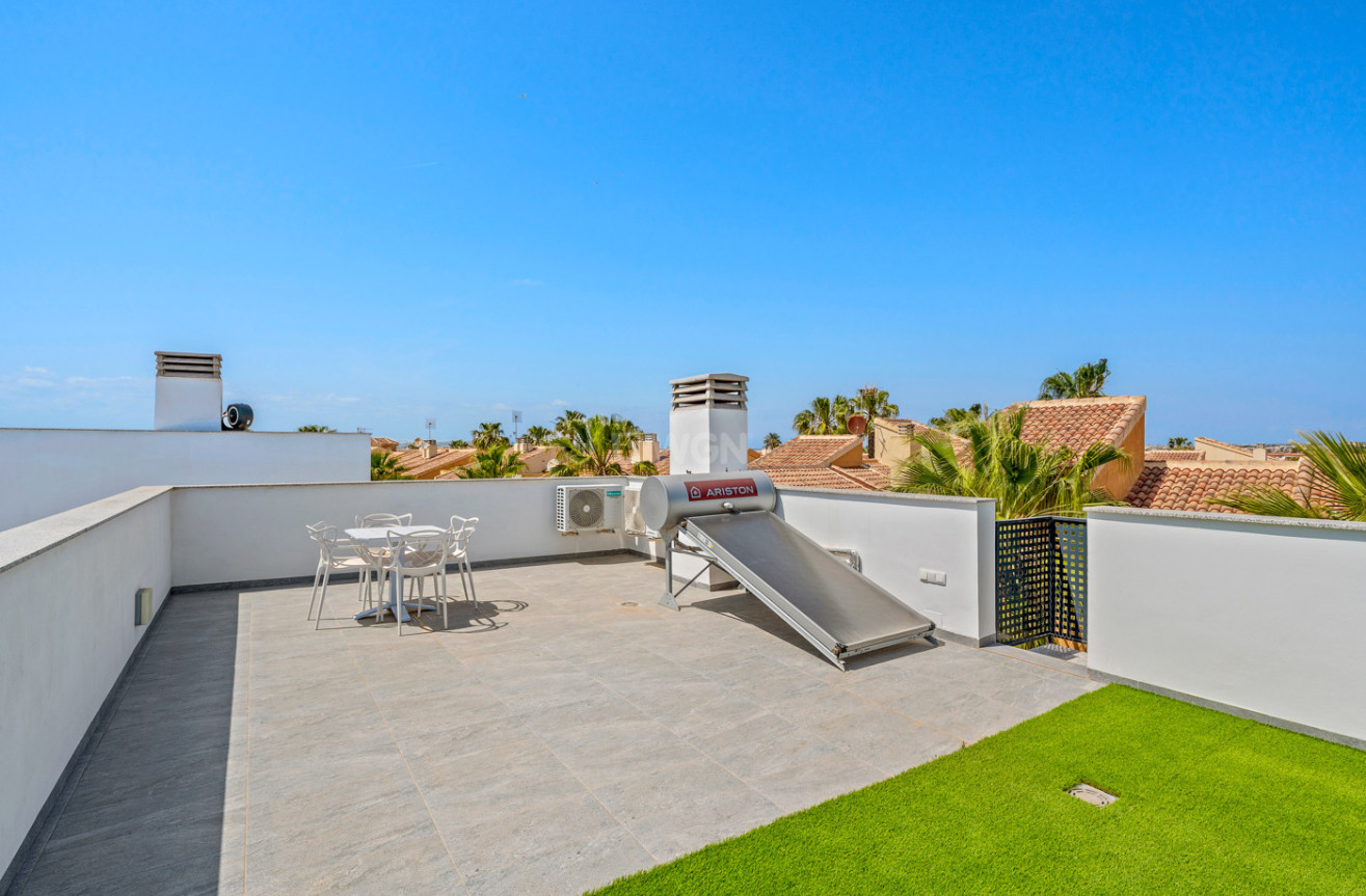 Odsprzedaż - Villa - Torrevieja - Costa Blanca