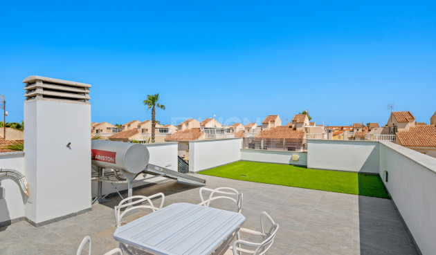 Odsprzedaż - Villa - Torrevieja - Costa Blanca