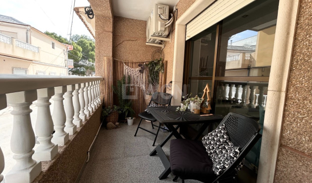 Odsprzedaż - Mieszkanie w bloku - Torremendo - Costa Blanca