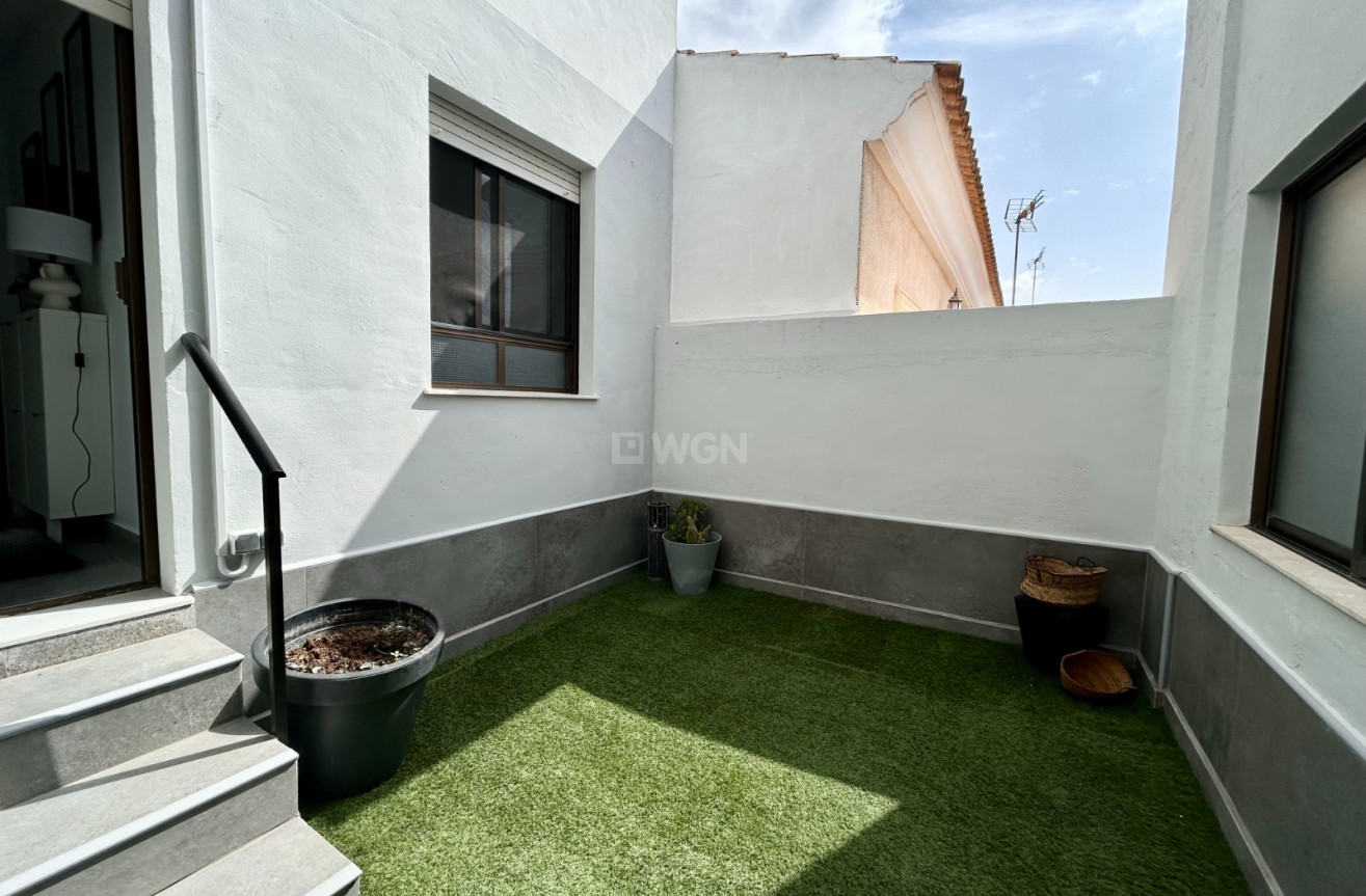Odsprzedaż - Mieszkanie w bloku - Torremendo - Costa Blanca