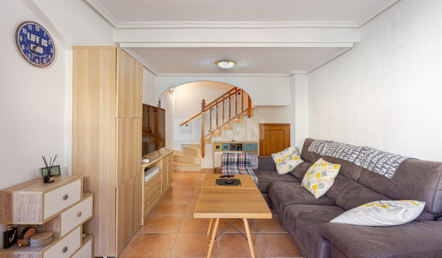 Odsprzedaż - Villa - Pilar de la Horadada - Costa Blanca