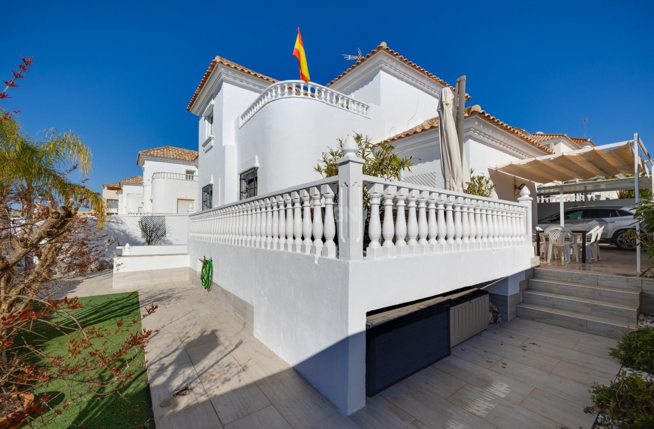 Odsprzedaż - Kamienica - Orihuela Costa - Las Filipinas