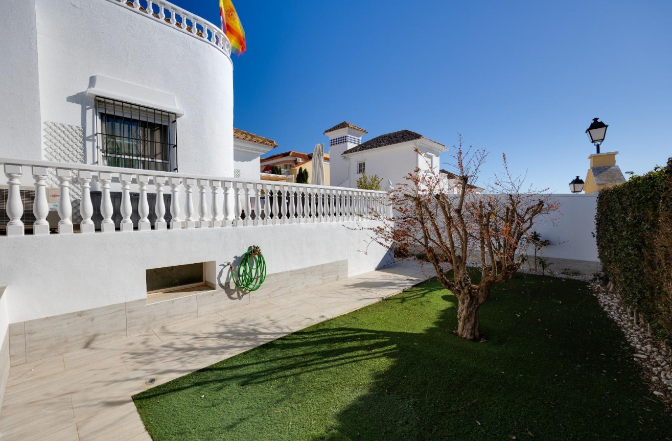 Odsprzedaż - Kamienica - Orihuela Costa - Las Filipinas