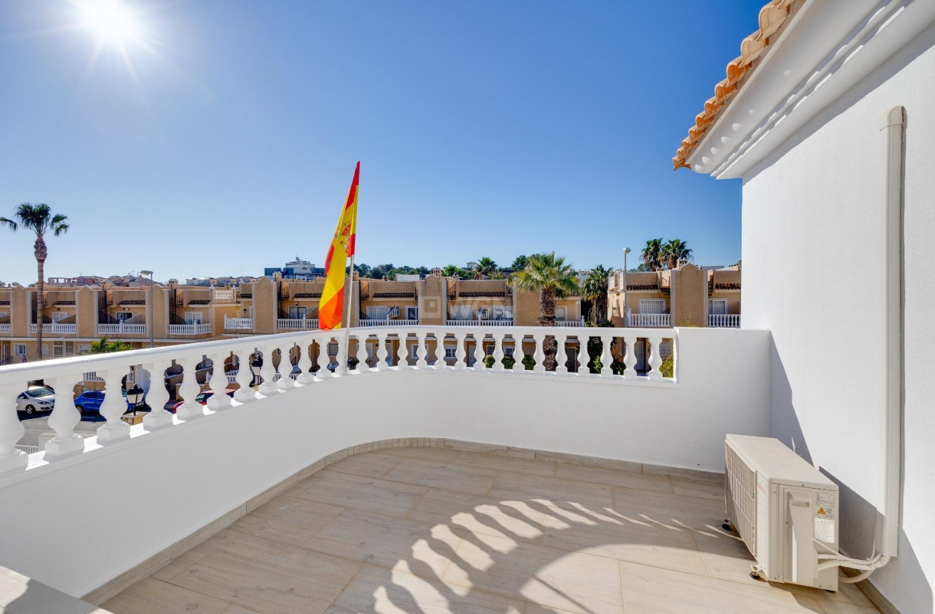 Odsprzedaż - Kamienica - Orihuela Costa - Las Filipinas