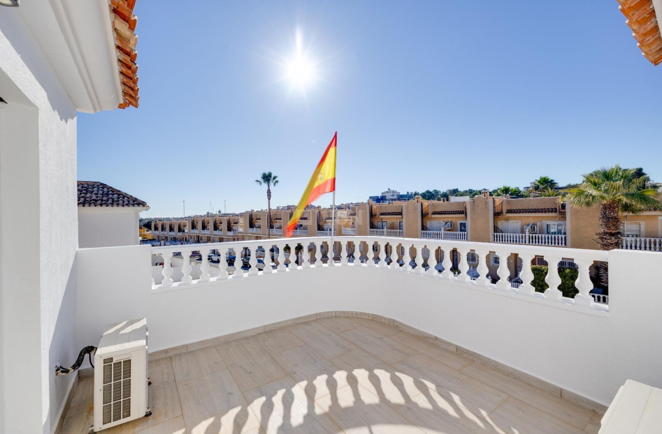 Odsprzedaż - Kamienica - Orihuela Costa - Las Filipinas