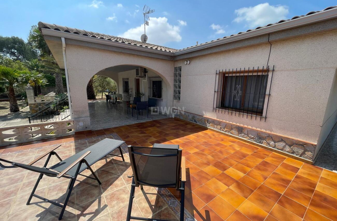 Reventa - Villa - El Rebolledo