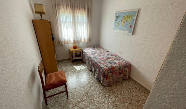 Reventa - Villa - El Rebolledo