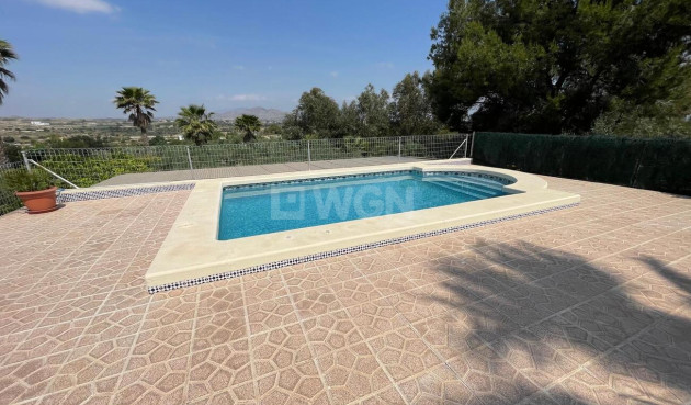 Reventa - Villa - El Rebolledo