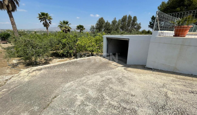 Reventa - Villa - El Rebolledo