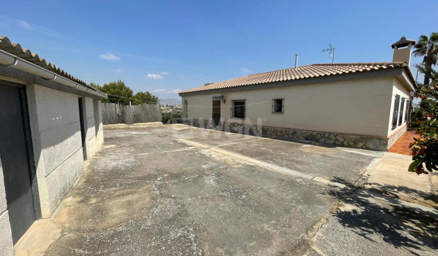 Reventa - Villa - El Rebolledo