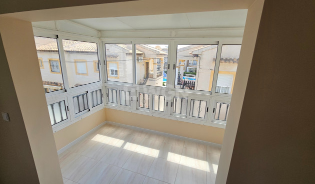 Odsprzedaż - Mieszkanie w bloku - Orihuela Costa - Costa Blanca