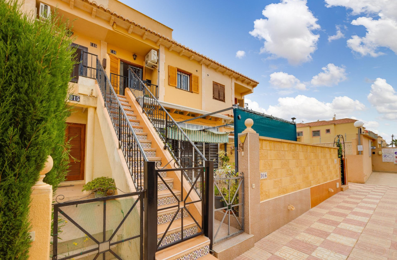 Odsprzedaż - Bungalow - Torrevieja - La Siesta - El Salado - Torreta