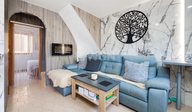 Odsprzedaż - Bungalow - Torrevieja - La Siesta - El Salado - Torreta