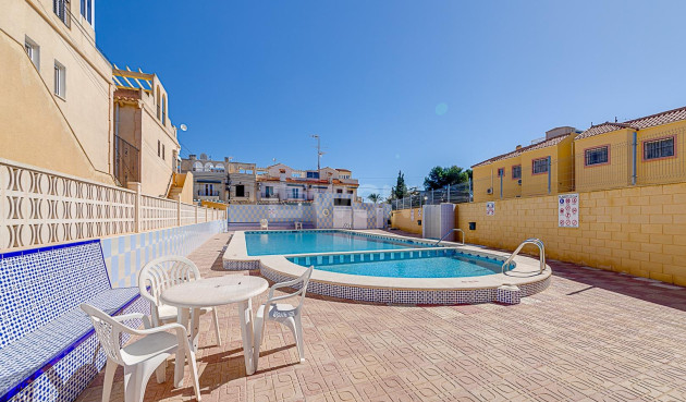 Odsprzedaż - Bungalow - Torrevieja - La Siesta - El Salado - Torreta