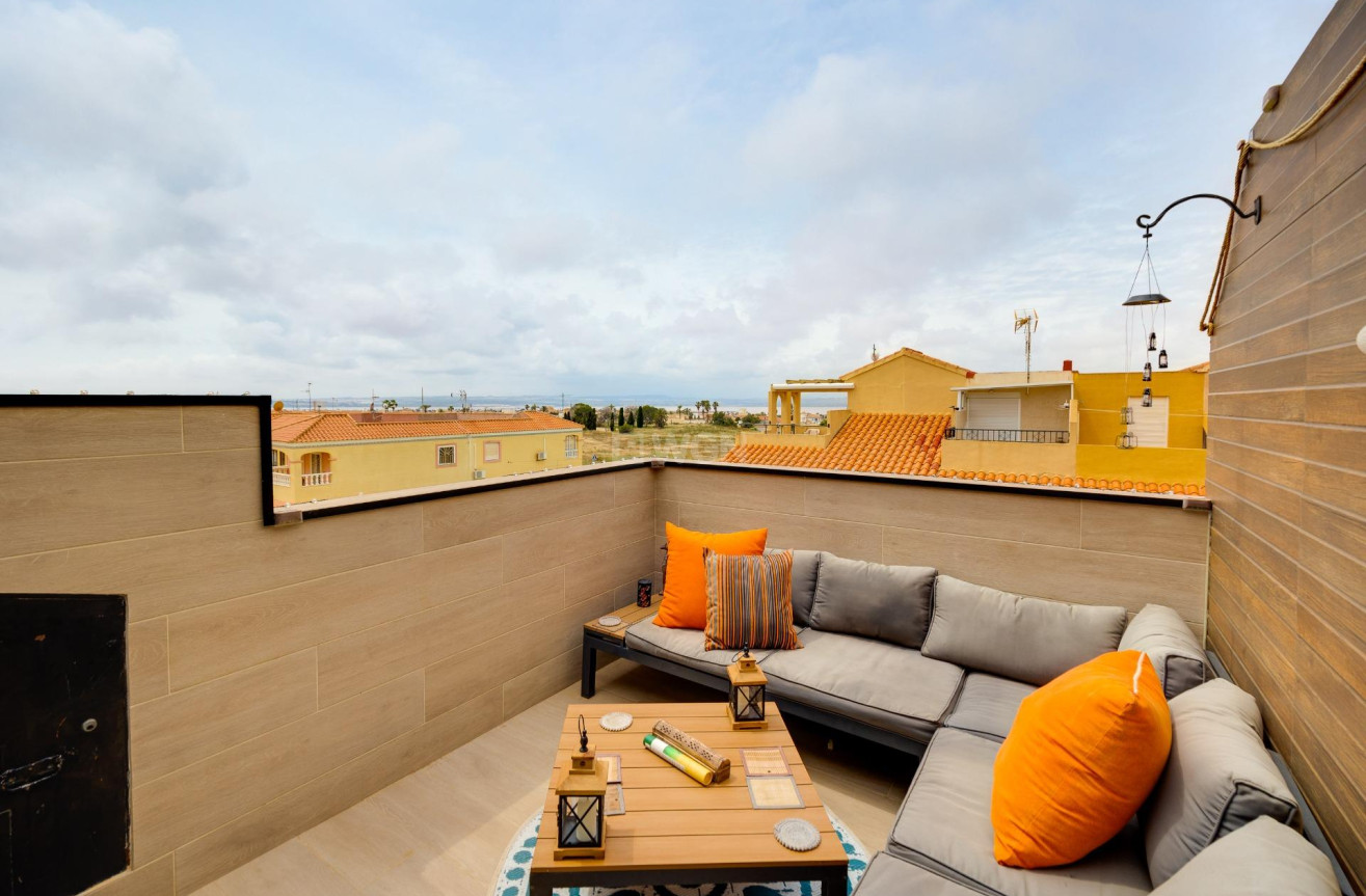 Odsprzedaż - Bungalow - Torrevieja - La Siesta - El Salado - Torreta