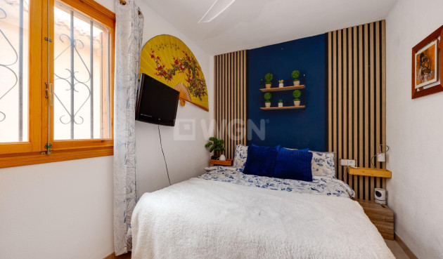 Odsprzedaż - Bungalow - Torrevieja - La Siesta - El Salado - Torreta
