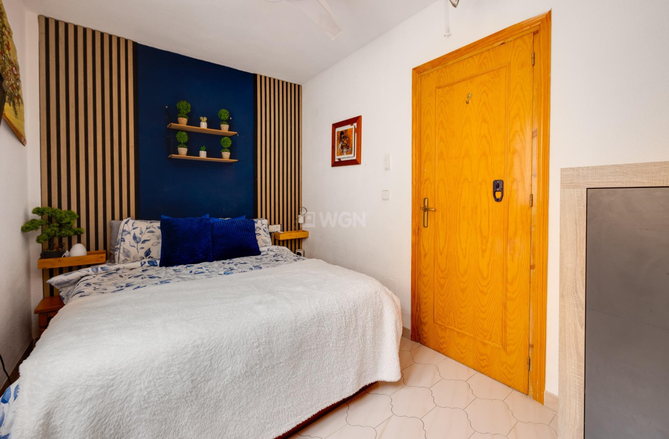 Odsprzedaż - Bungalow - Torrevieja - La Siesta - El Salado - Torreta
