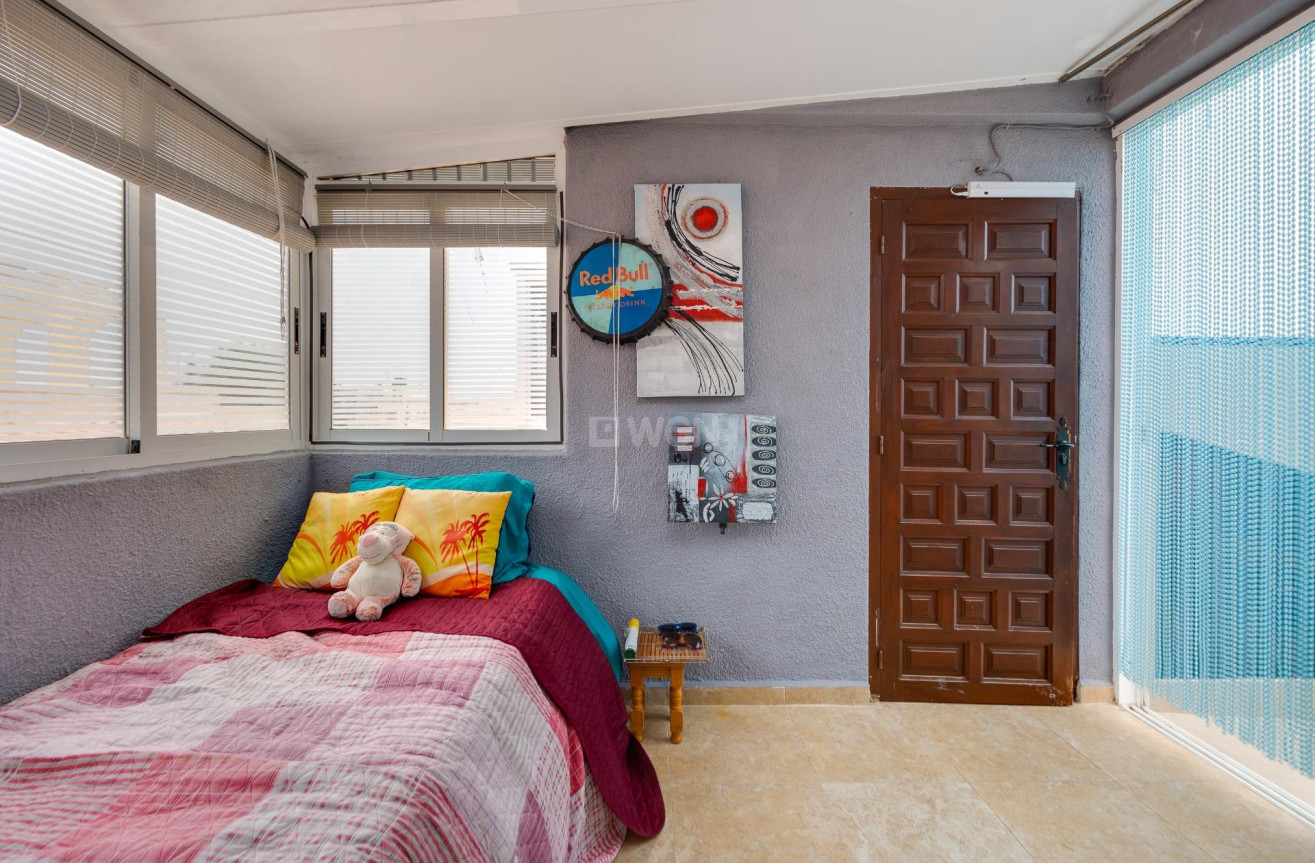 Odsprzedaż - Bungalow - Torrevieja - La Siesta - El Salado - Torreta