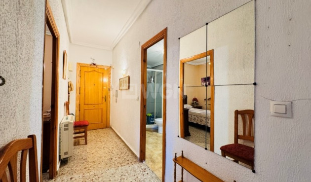Odsprzedaż - Mieszkanie w bloku - La Mata - Costa Blanca
