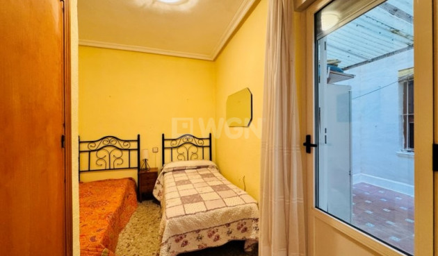 Odsprzedaż - Mieszkanie w bloku - La Mata - Costa Blanca