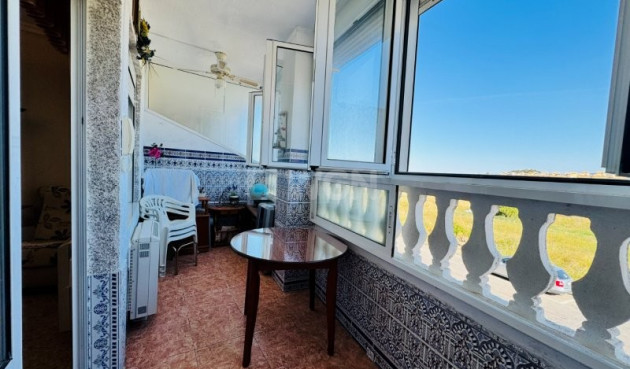 Odsprzedaż - Mieszkanie w bloku - La Mata - Costa Blanca