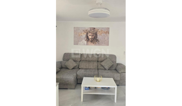 Odsprzedaż - Mieszkanie w bloku - Torrevieja - Acequion