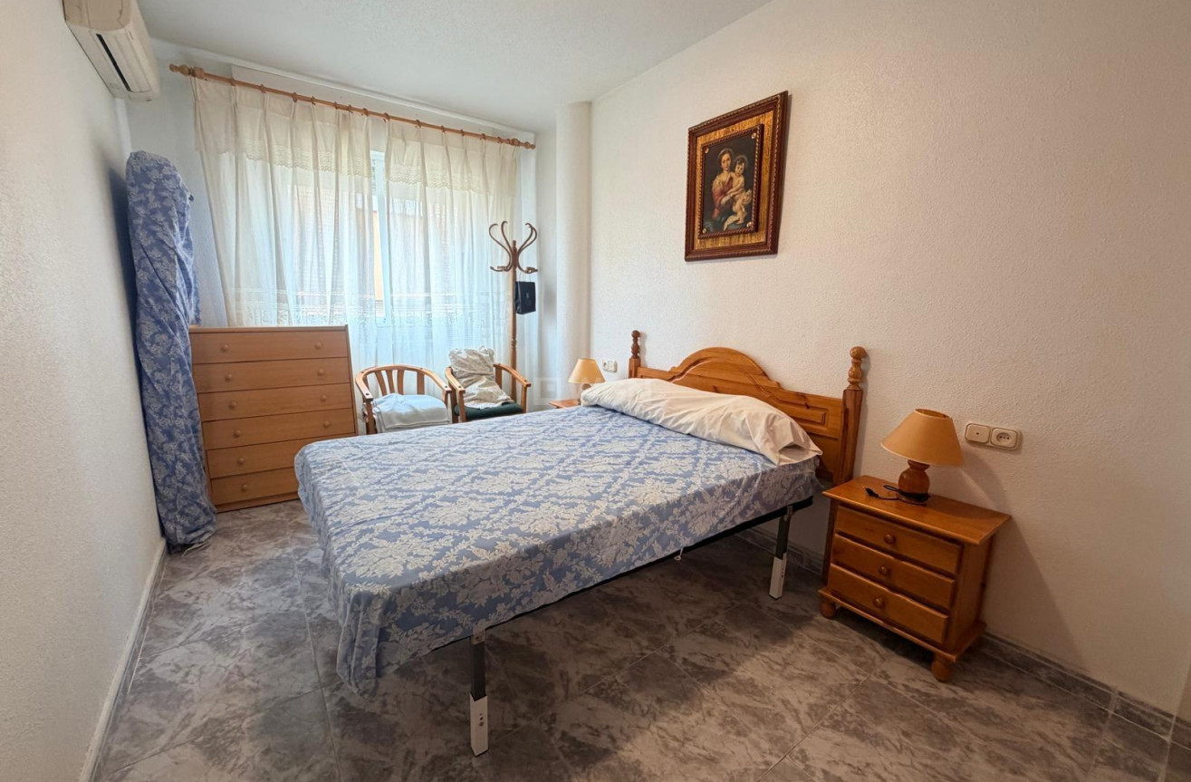 Odsprzedaż - Mieszkanie w bloku - Los Alcázares - Playa La Concha