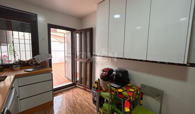 Odsprzedaż - Villa - Los Alcázares - Serena Golf