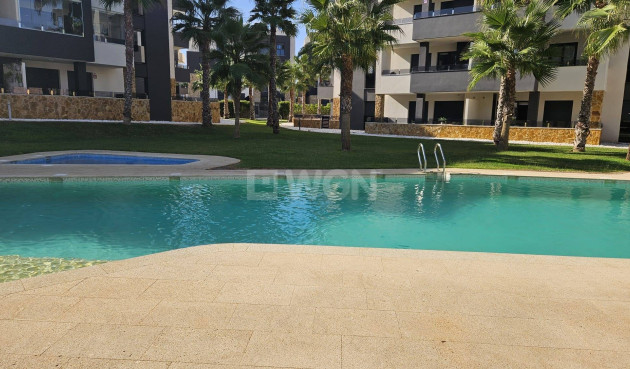 Odsprzedaż - Mieszkanie w bloku - Orihuela Costa - Los Altos