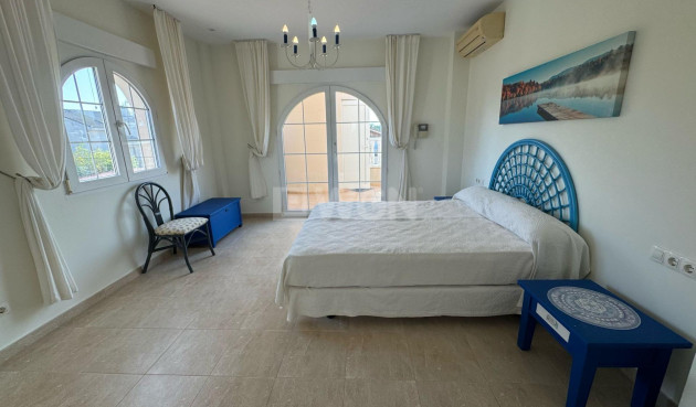 Odsprzedaż - Villa - Orihuela Costa - Playa Flamenca