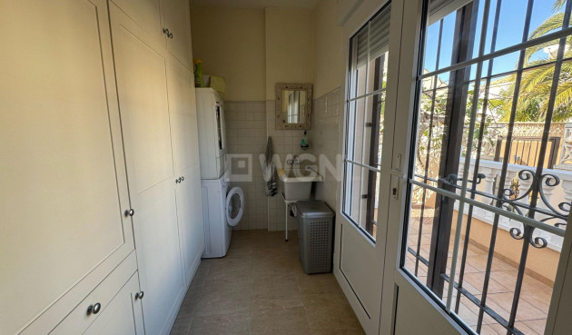 Odsprzedaż - Villa - Orihuela Costa - Playa Flamenca