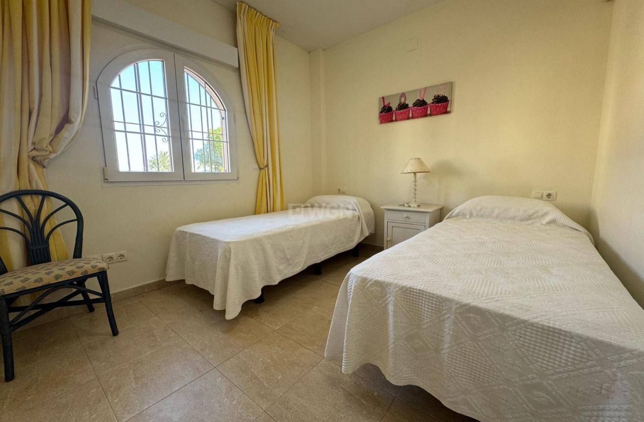Odsprzedaż - Villa - Orihuela Costa - Playa Flamenca