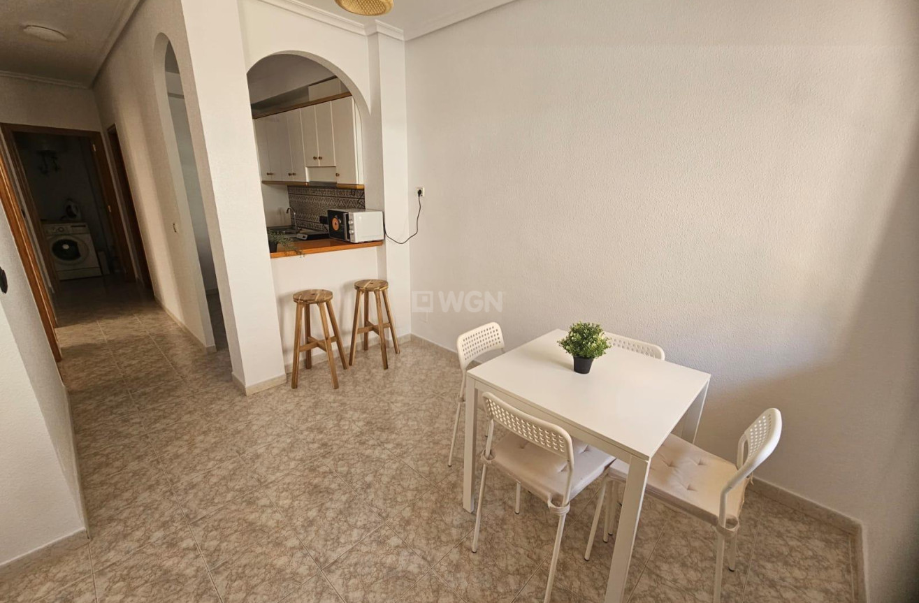 Odsprzedaż - Bungalow - Orihuela Costa - Playa Flamenca