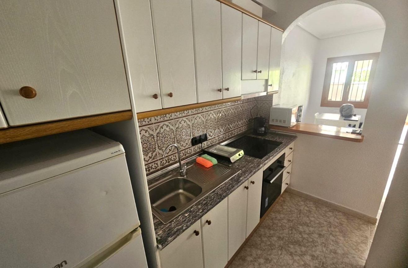 Odsprzedaż - Bungalow - Orihuela Costa - Playa Flamenca