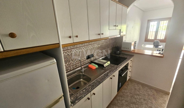Odsprzedaż - Bungalow - Orihuela Costa - Playa Flamenca