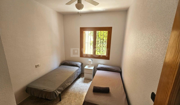Odsprzedaż - Bungalow - Orihuela Costa - Playa Flamenca