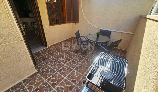 Odsprzedaż - Bungalow - Orihuela Costa - Playa Flamenca