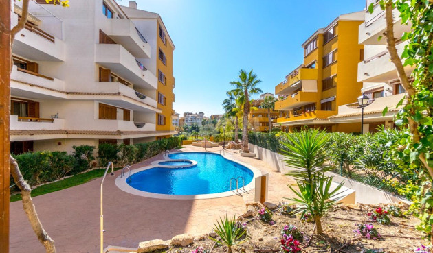Odsprzedaż - Mieszkanie w bloku - Torrevieja - Punta Prima