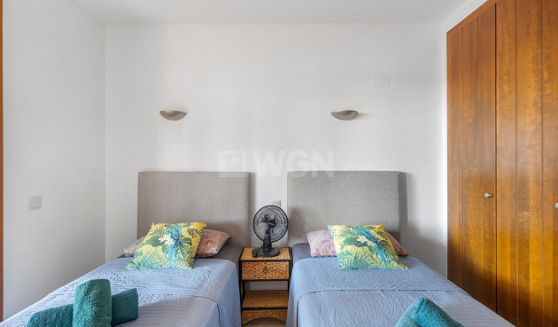 Odsprzedaż - Mieszkanie w bloku - Torrevieja - Punta Prima