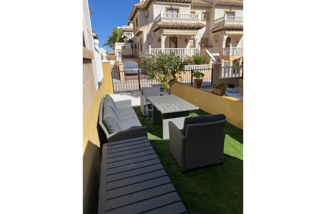 Odsprzedaż - Bungalow - Lomas de Caboroig - Costa Blanca