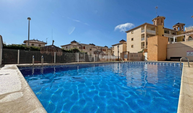 Odsprzedaż - Bungalow - Lomas de Caboroig - Costa Blanca